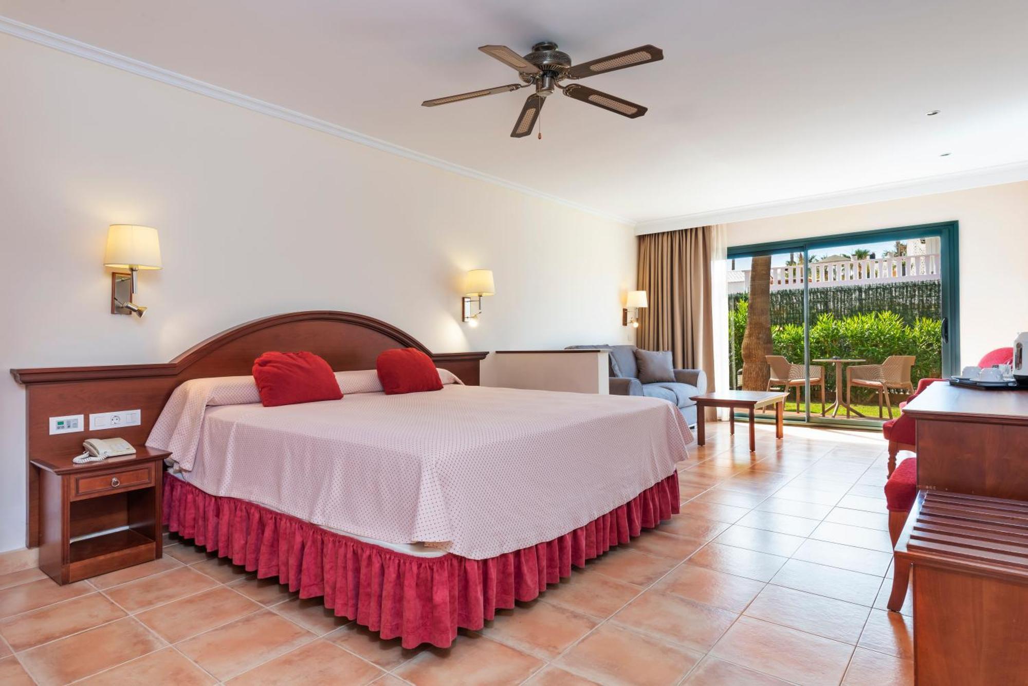 Valentin Star Menorca - Adults Only Hotel Ситадела Екстериор снимка